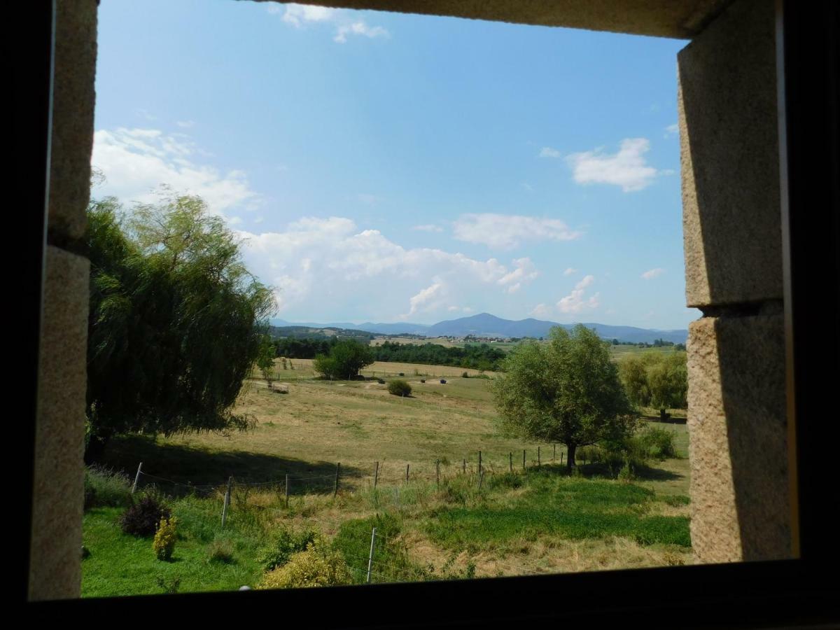 Gite Le Corral Cheminas Exterior photo